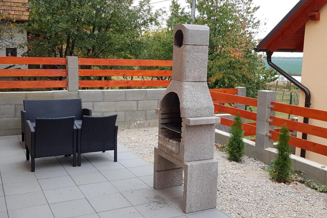 Bungalows Michalka - Podhájska Esterno foto