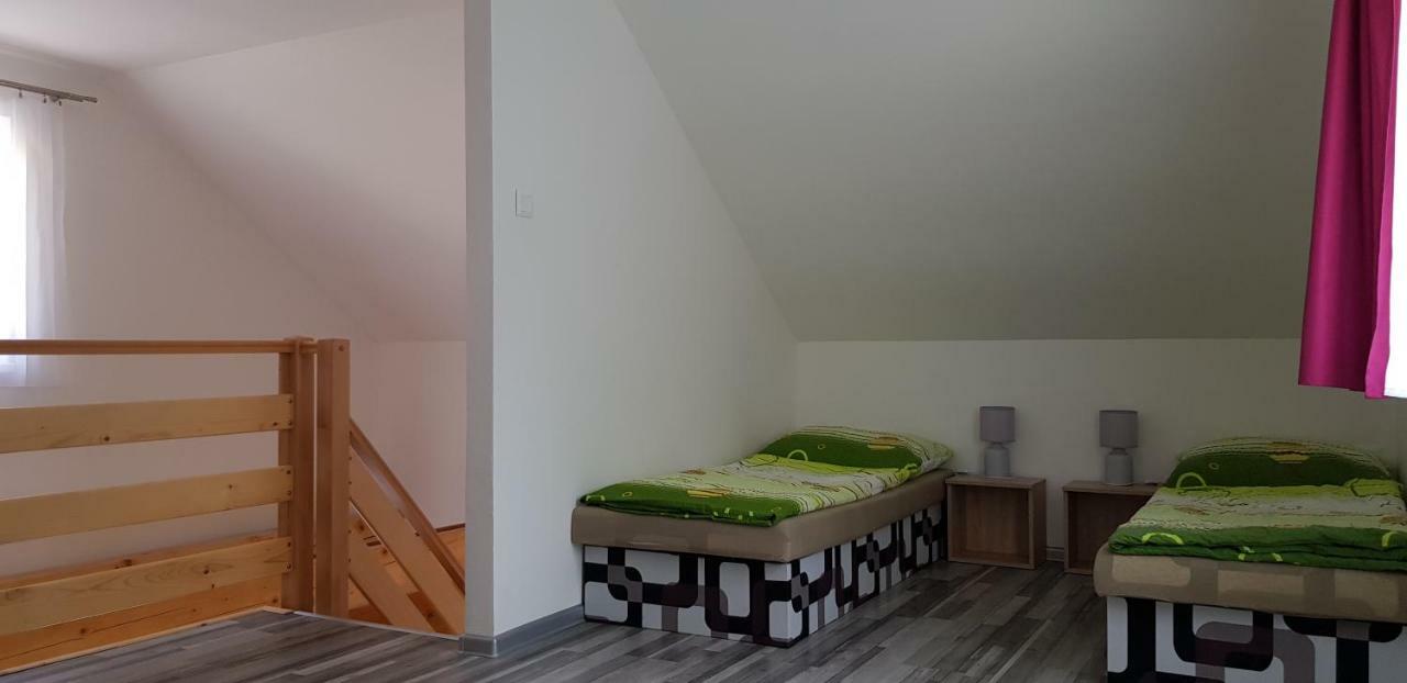 Bungalows Michalka - Podhájska Esterno foto
